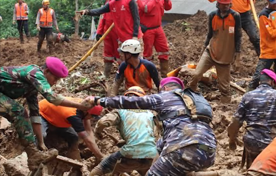Evakuasi Berakhir Tragis! 3 Anggota TNI Meninggal Dunia