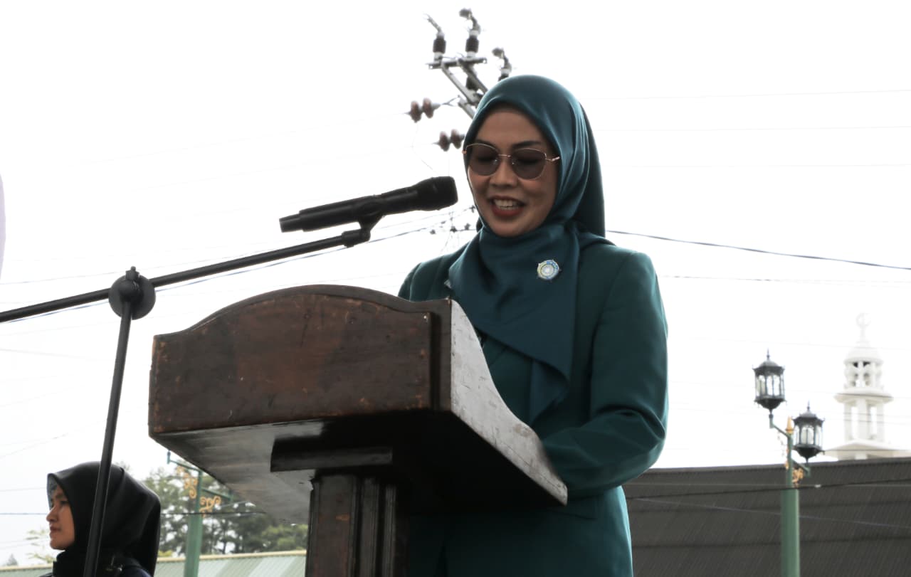 Sri Kartini Dorong Kader PKK Kembangkan UMKM di Sungai Penuh