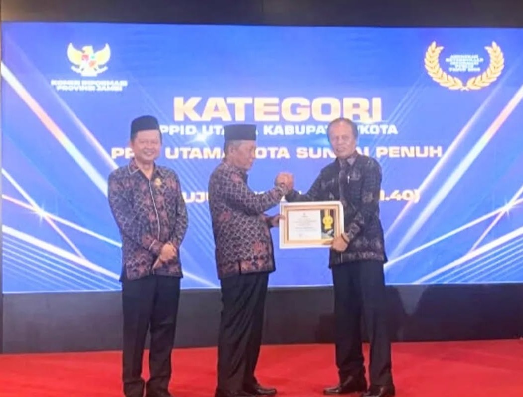 Pemkot Sungai Penuh Raih Penghargaan PPID Menuju Informatif 2025