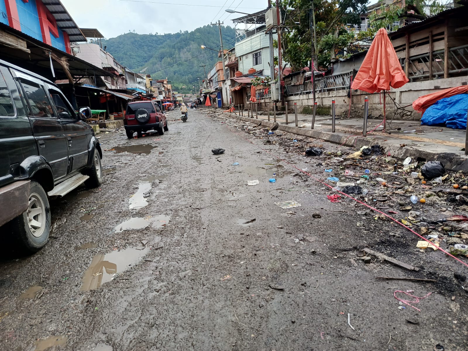Jalan M Yamin tidak disiram, Kepala Damkar tidak jalankan perintah Walikota