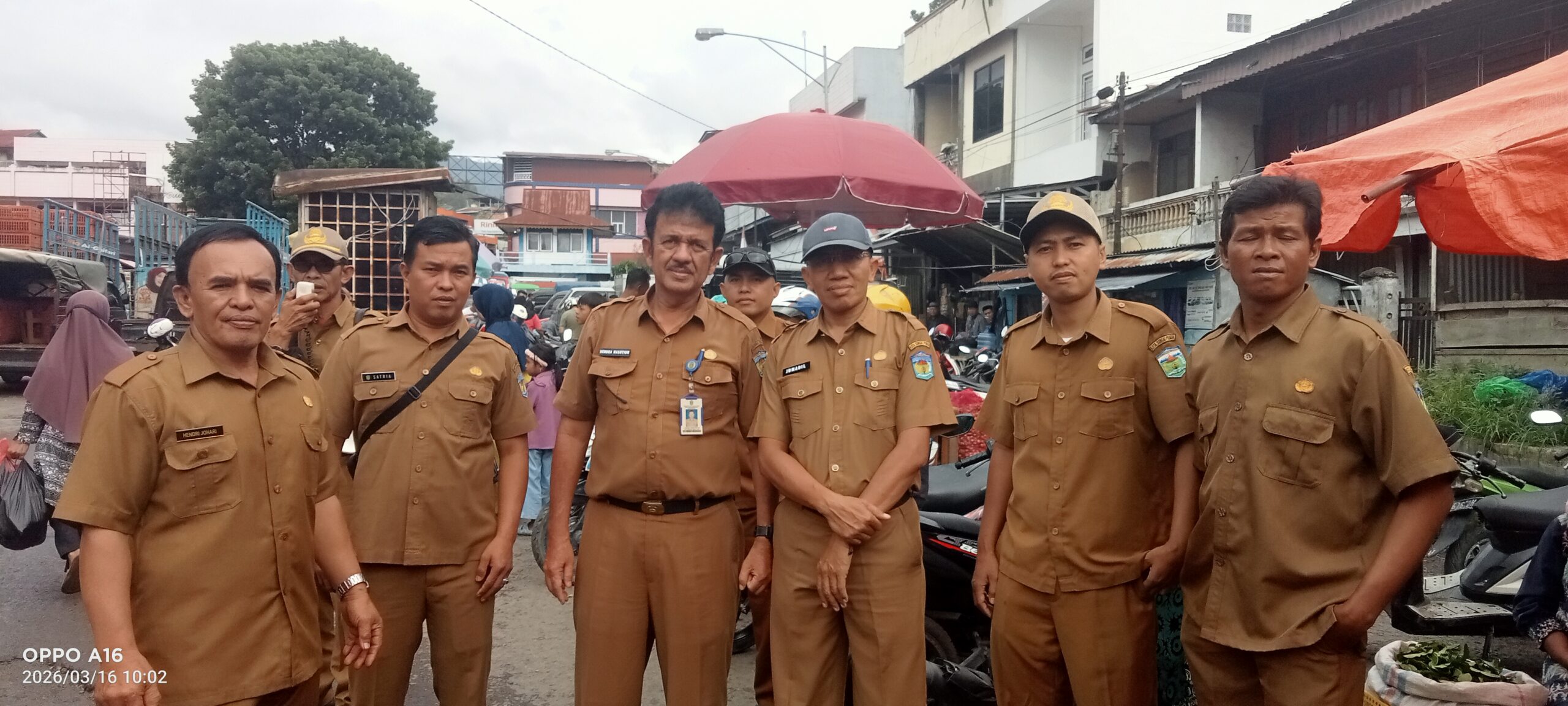 Jelang Lebaran, Pedagang di Jalan Prof M Yamin Diminta Angkut Lapak