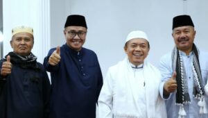 Safari Ramadhan di Kerinci Penuh Kepedulian, Alfin Dampingi Gubernur Jambi Bantu Warga