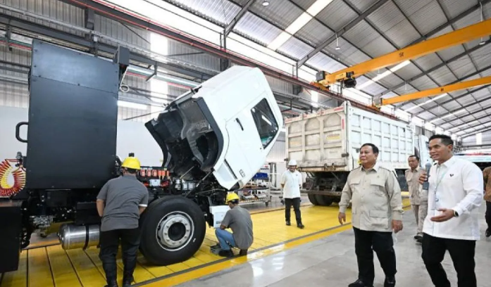 Indonesia rising giant dunia