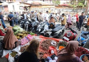 Demi Keamanan, Warga Desak Pemkot Legalkan Parkir di Jalan M. Yamin