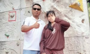 Raih Emas ! Bunga Tak Terkalahkan di Lomba Panjat Tebing O2SN Kota Sungai Penuh
