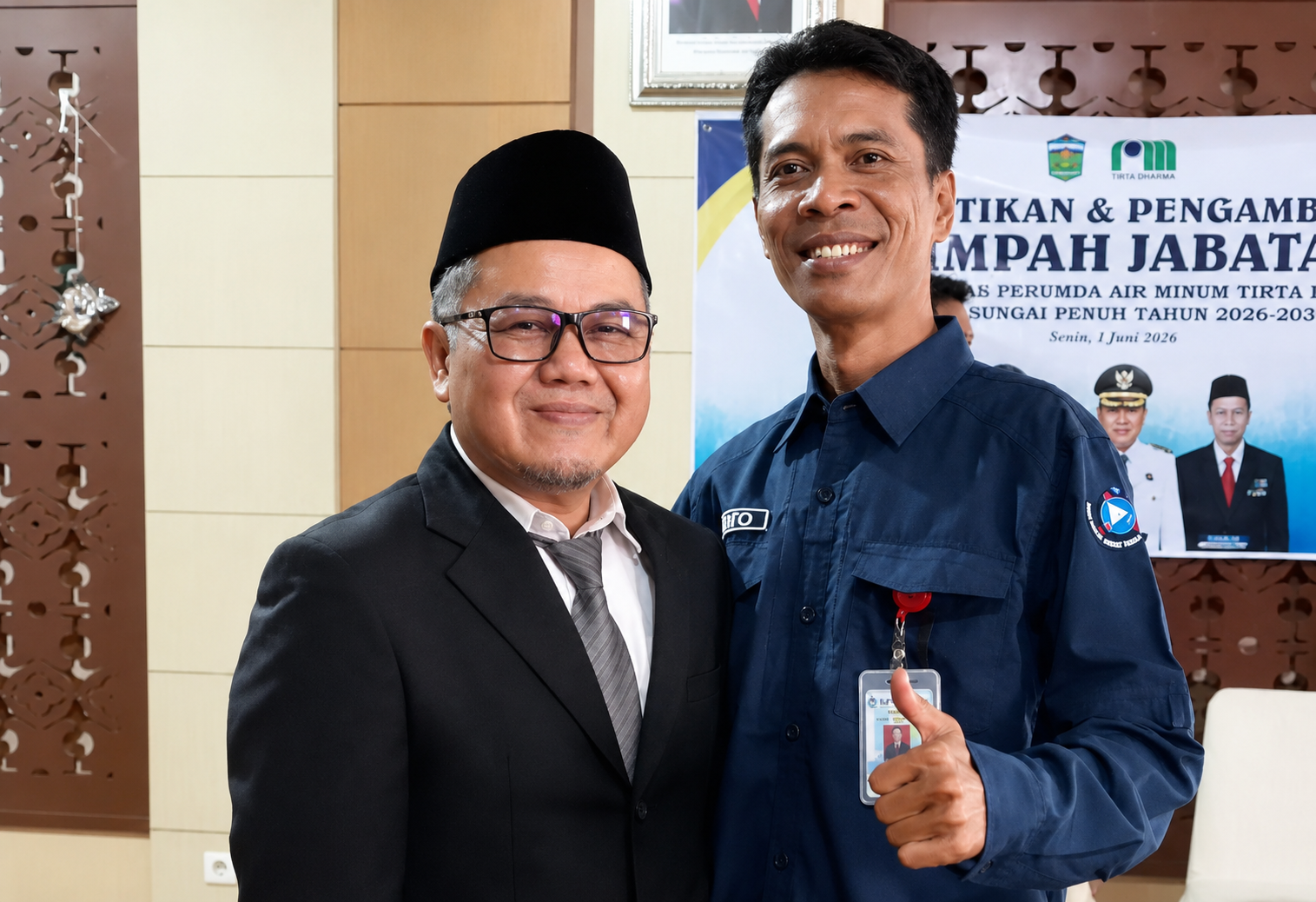 YZ. Oktavianus Resmi Dilantik Menjadi Dewan Pengawas PDAM Tirta khayangan Sungai Penuh
